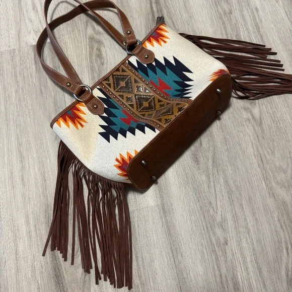 Hand bag - Picture 1 of 5